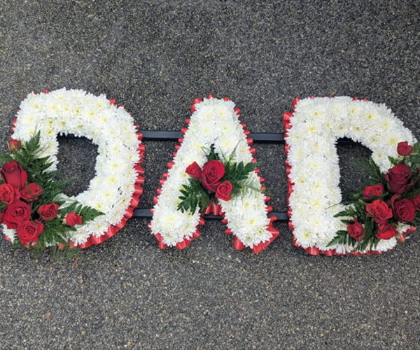 Personalised letter tribute spelling Mum by Sarah's Flowers Cheshire