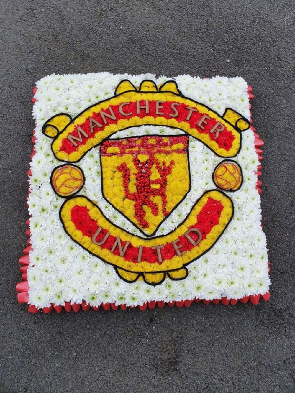 Manchester United Floral Tribute Product Image